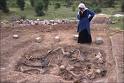 Susan Meiseles - Kurdistan mass grave with clothes